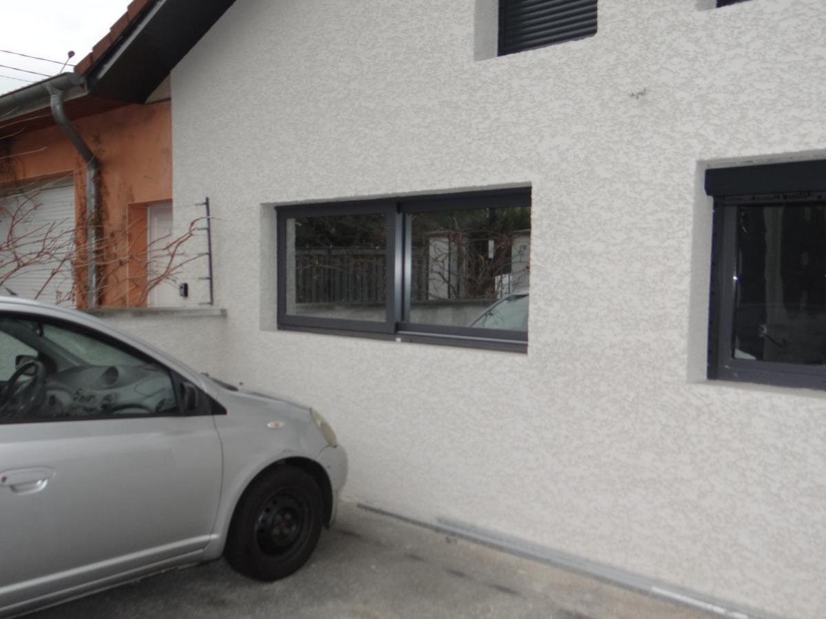 Trendy Studios Tassin Exterior foto